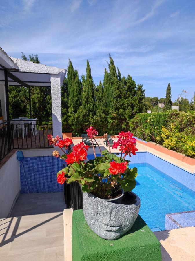 Lille En Provence Villa Valencia Exterior foto